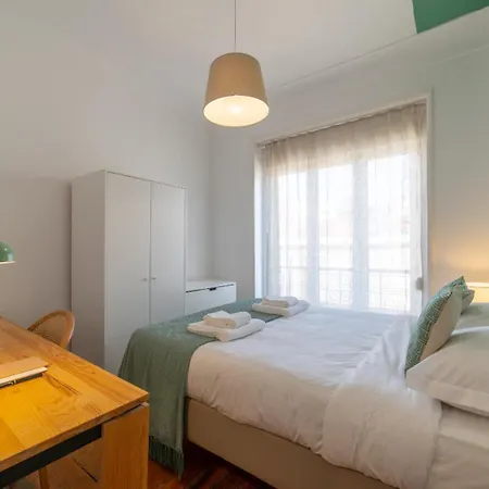 The House - Comfortable For Families & Friends Apartman