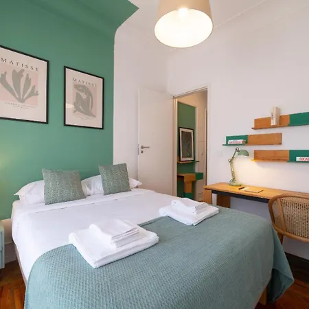 The House - Comfortable For Families & Friends Apartman