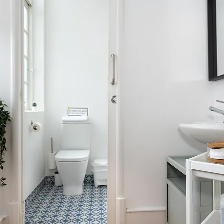 Apartman The House - Comfortable For Families & Friends - By Homely